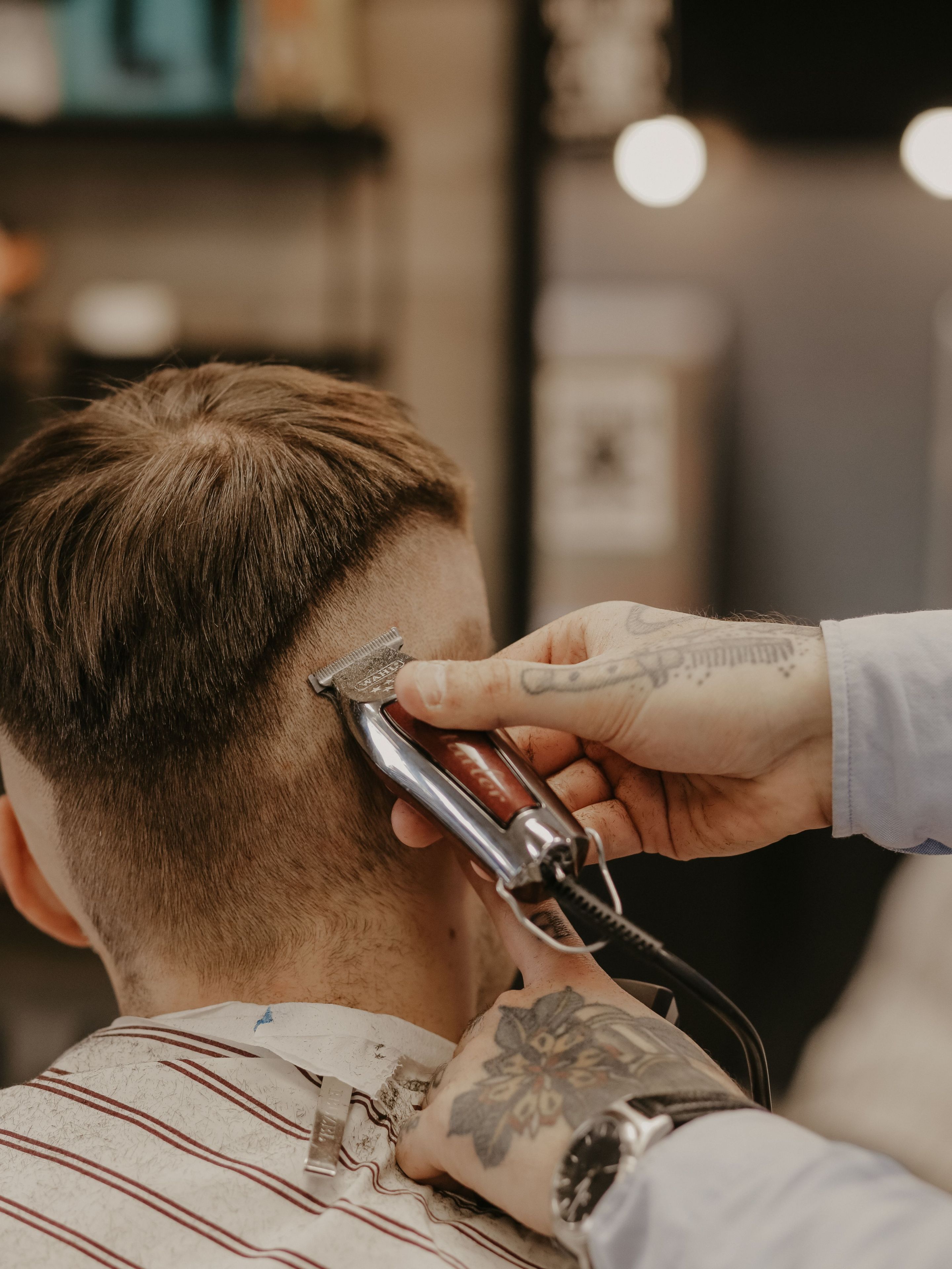 Clippers taking the sides down to a fade